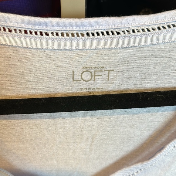 Loft periwinkle short sleeve embroidered top size XS​ - Picture 2 of 3